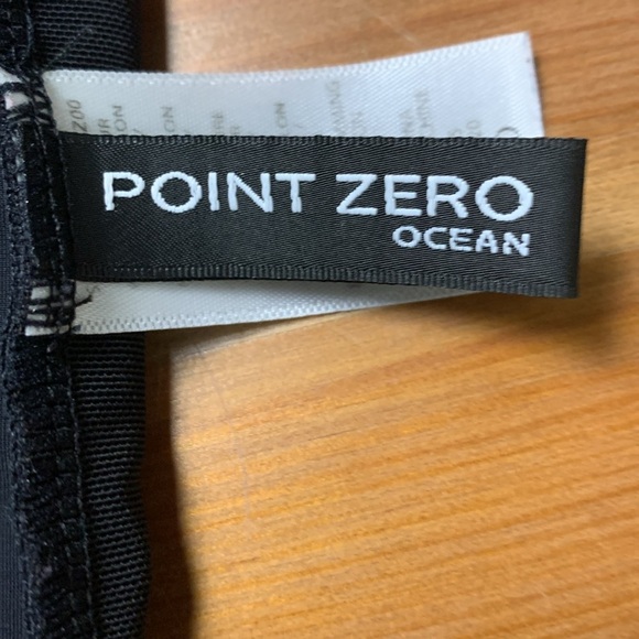 Point Zero Tankini Top, Adjustable Straps, No wires, Front Ruching Size 12D - Picture 7 of 8